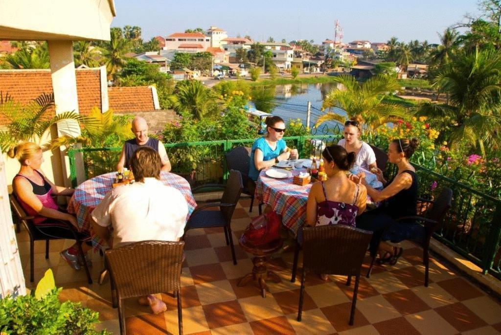 Siem Reap Riverside Hotel Eksteriør billede