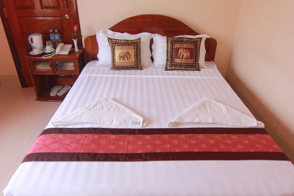 Siem Reap Riverside Hotel Eksteriør billede