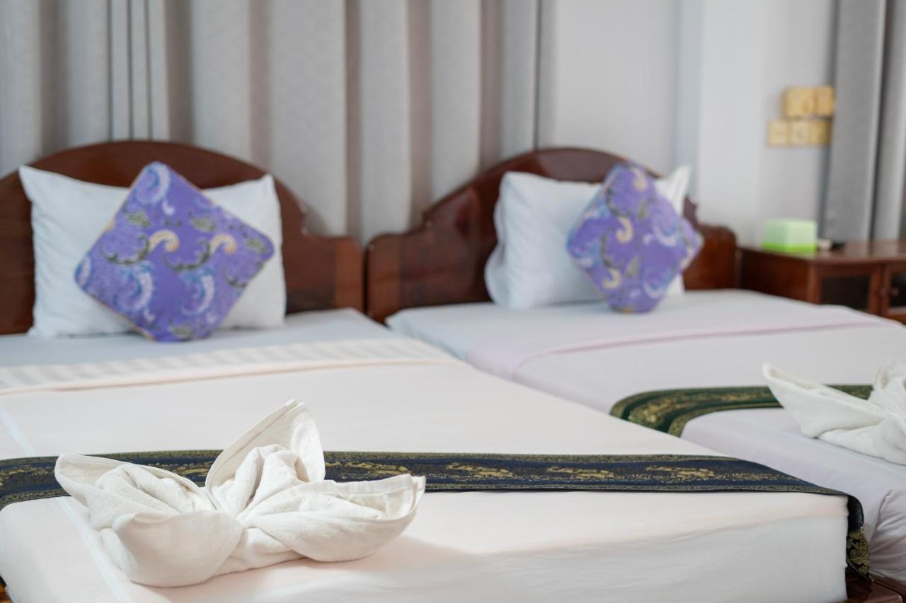 Siem Reap Riverside Hotel Eksteriør billede