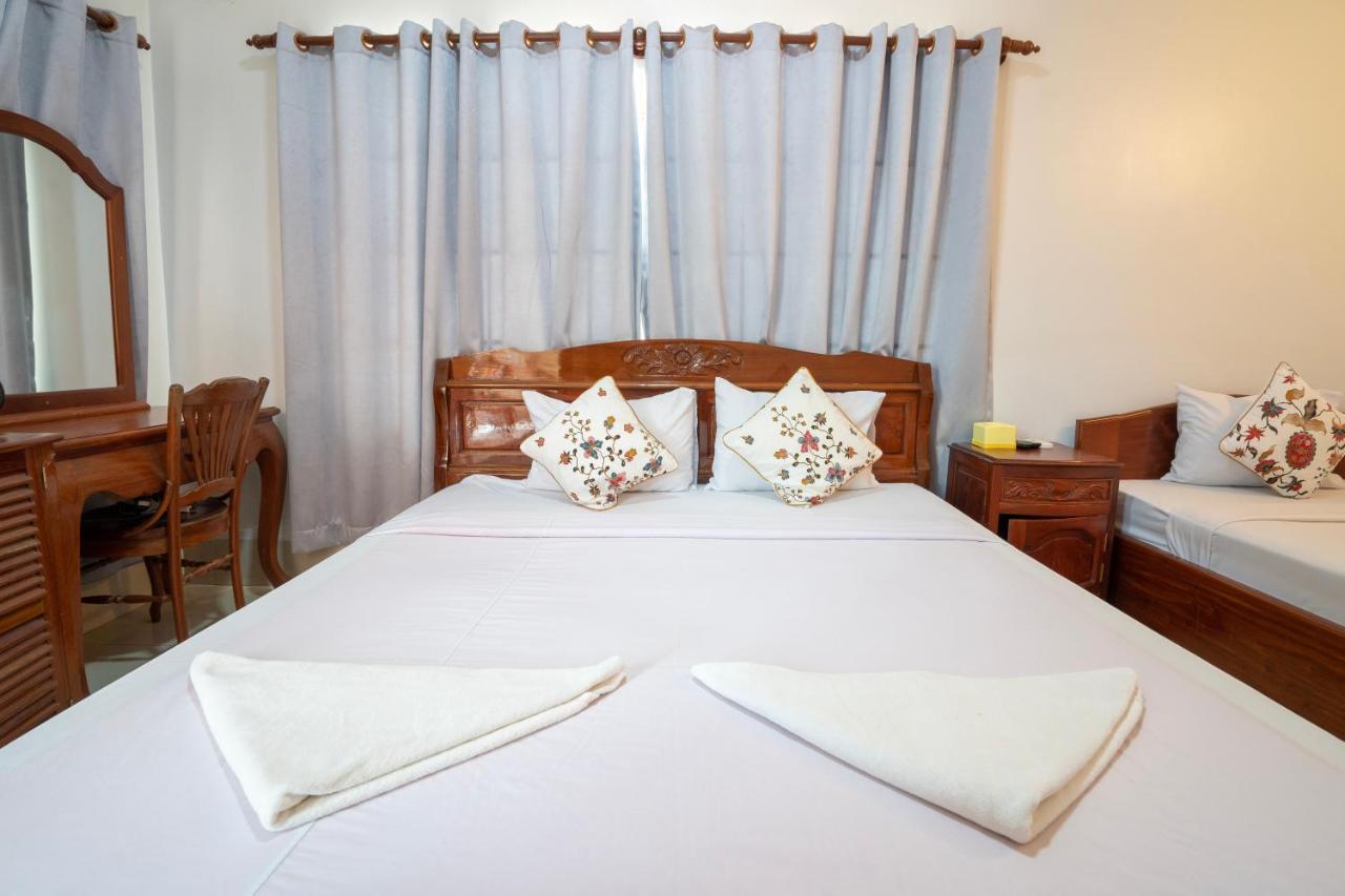 Siem Reap Riverside Hotel Eksteriør billede