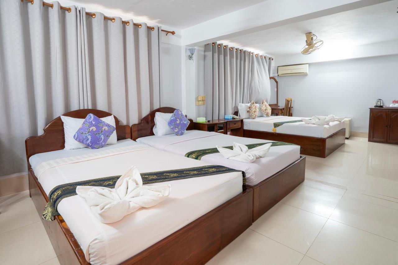 Siem Reap Riverside Hotel Eksteriør billede