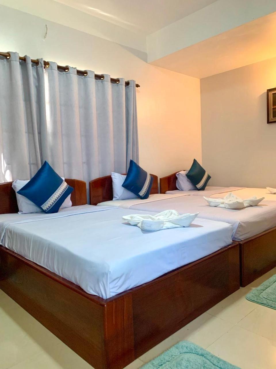 Siem Reap Riverside Hotel Eksteriør billede